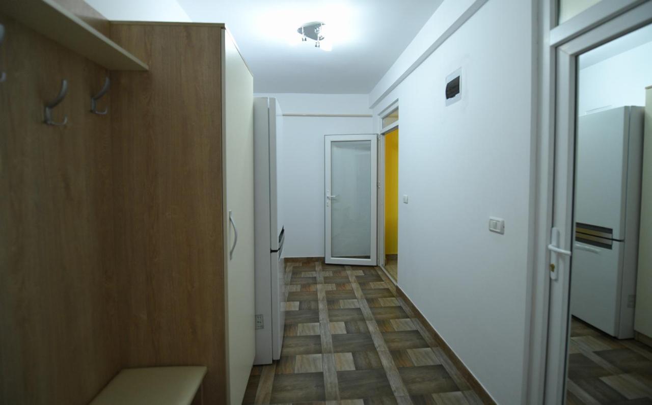 Apartament Trident Haţeg Zewnętrze zdjęcie